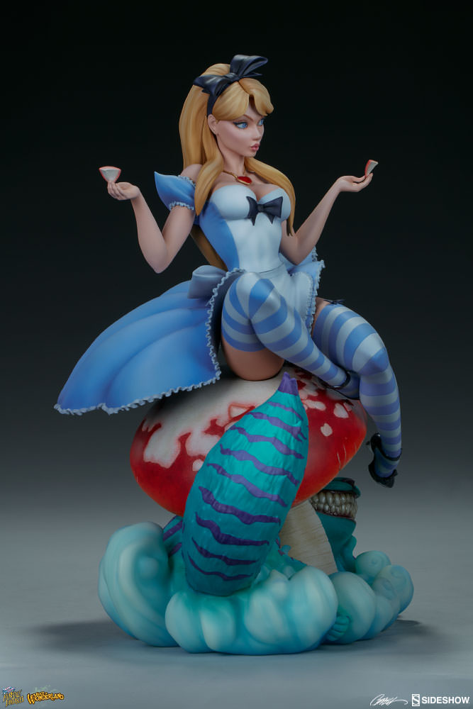Alice in Wonderland  Statue by Sideshow Collectibles   Fairytale Fantasies Collection 